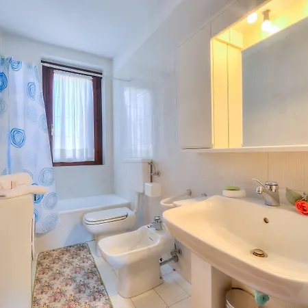 Apartment Lauras Cozy Center